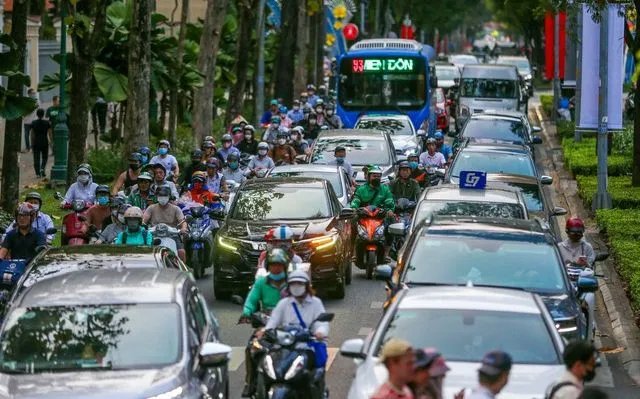[ TIN TỨC 3T ] Hà Nội, TP Hồ Chí Minh siết tiêu chuẩn khí thải ô tô cao hơn từ 1/2026